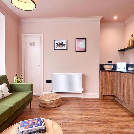 Settle In Winchester - Stylish Self Check-In Rooms 外观 照片