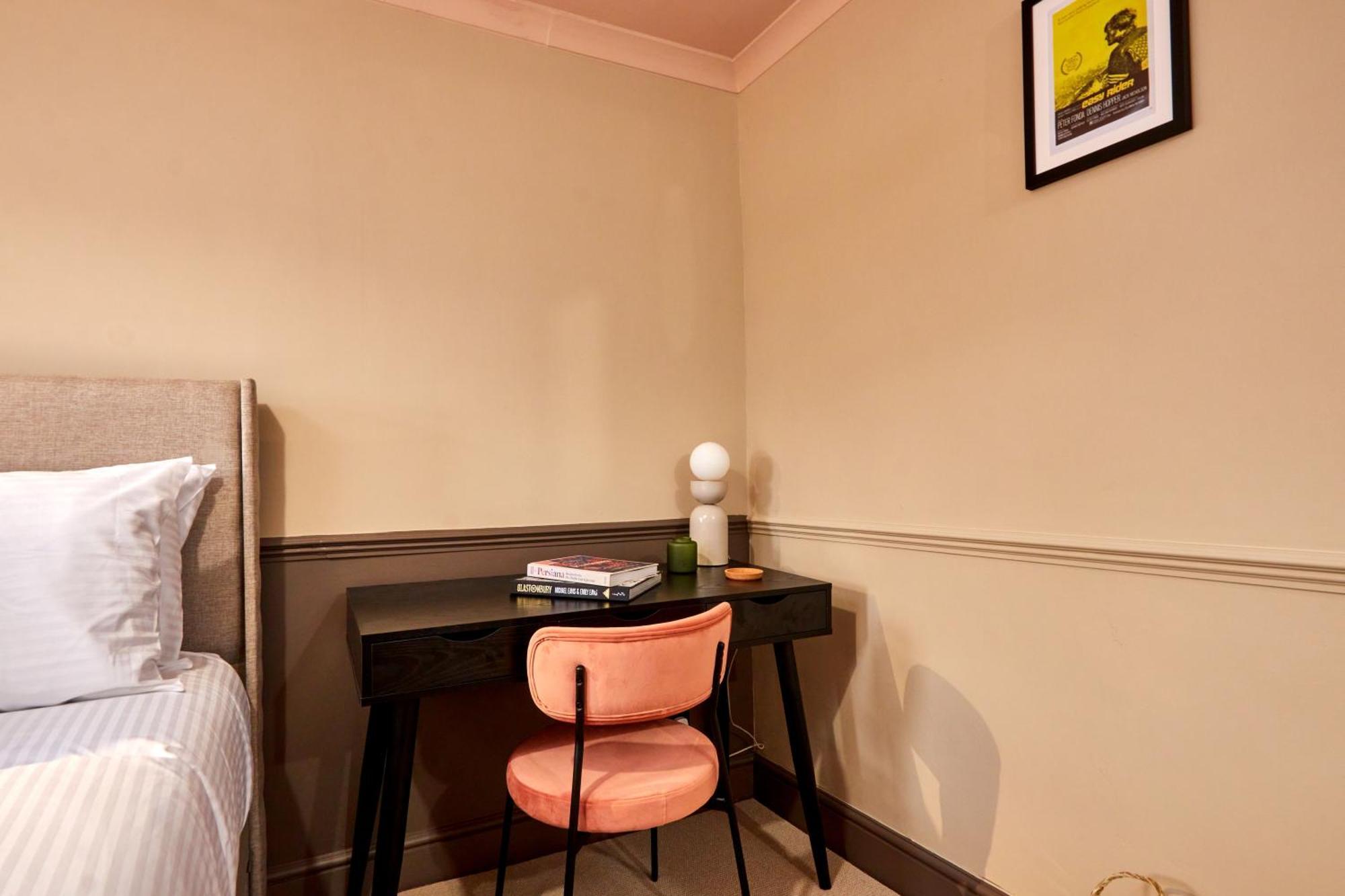 Settle In Winchester - Stylish Self Check-In Rooms 外观 照片