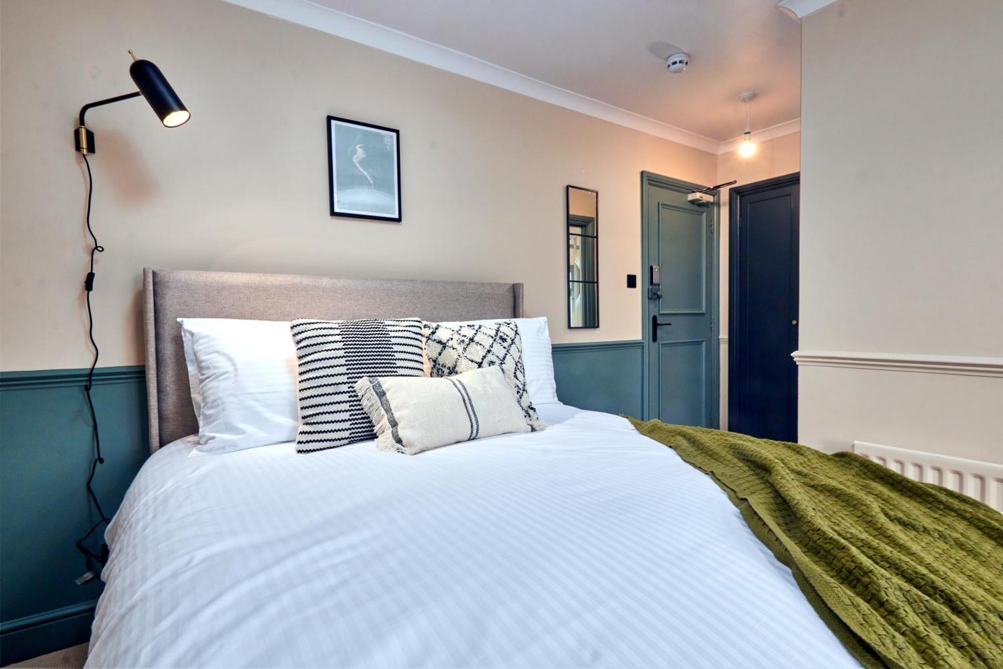 Settle In Winchester - Stylish Self Check-In Rooms 外观 照片