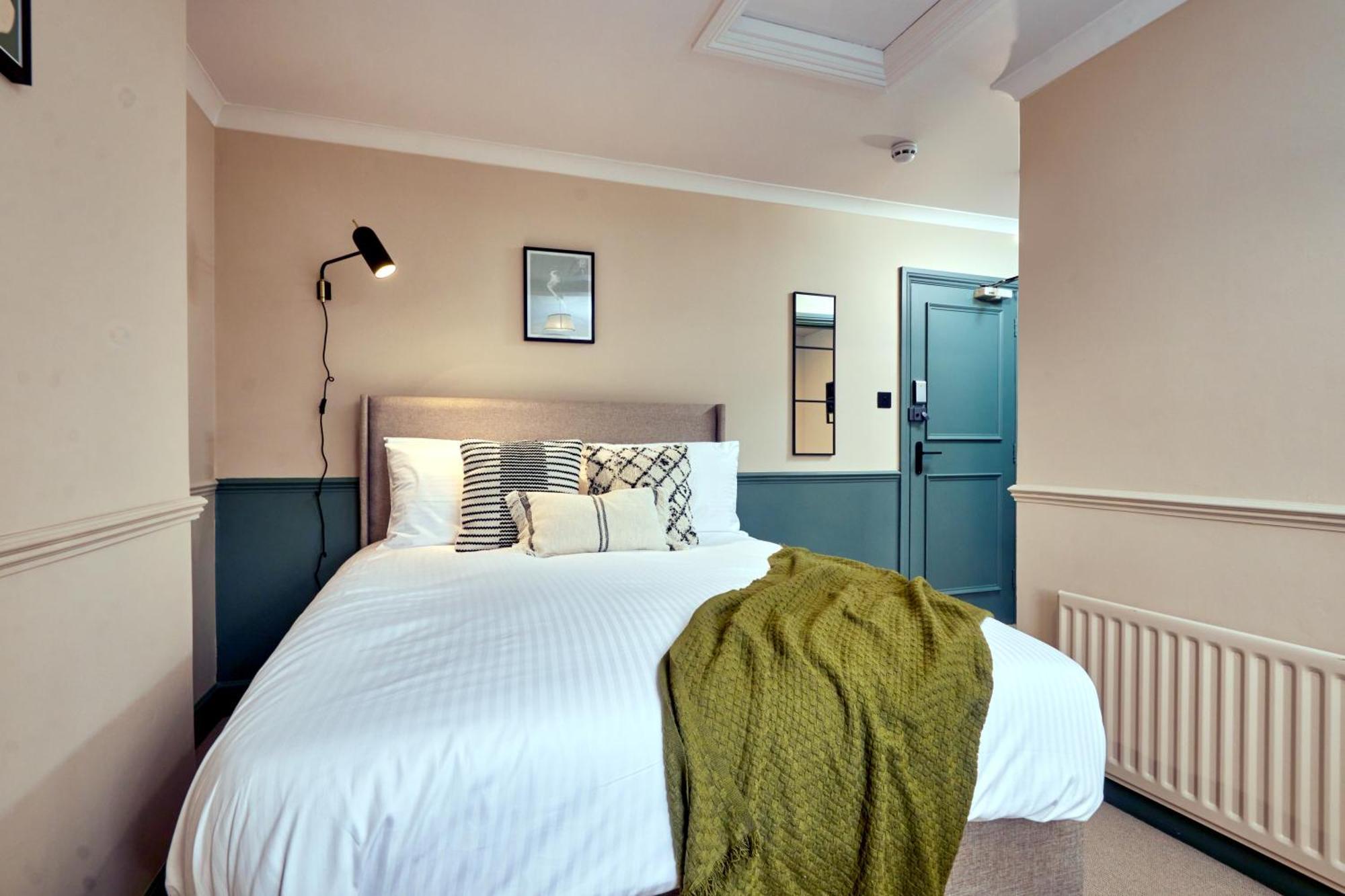 Settle In Winchester - Stylish Self Check-In Rooms 外观 照片