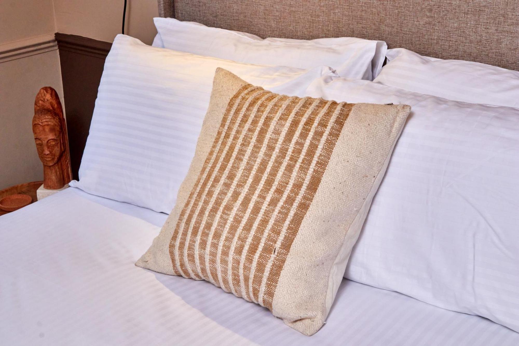 Settle In Winchester - Stylish Self Check-In Rooms 外观 照片