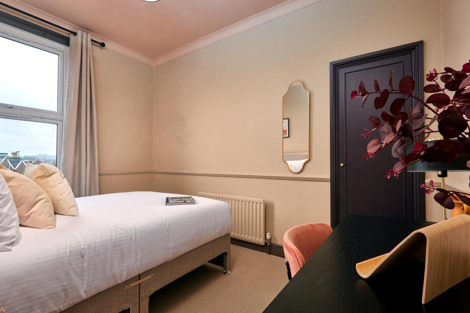 Settle In Winchester - Stylish Self Check-In Rooms 外观 照片