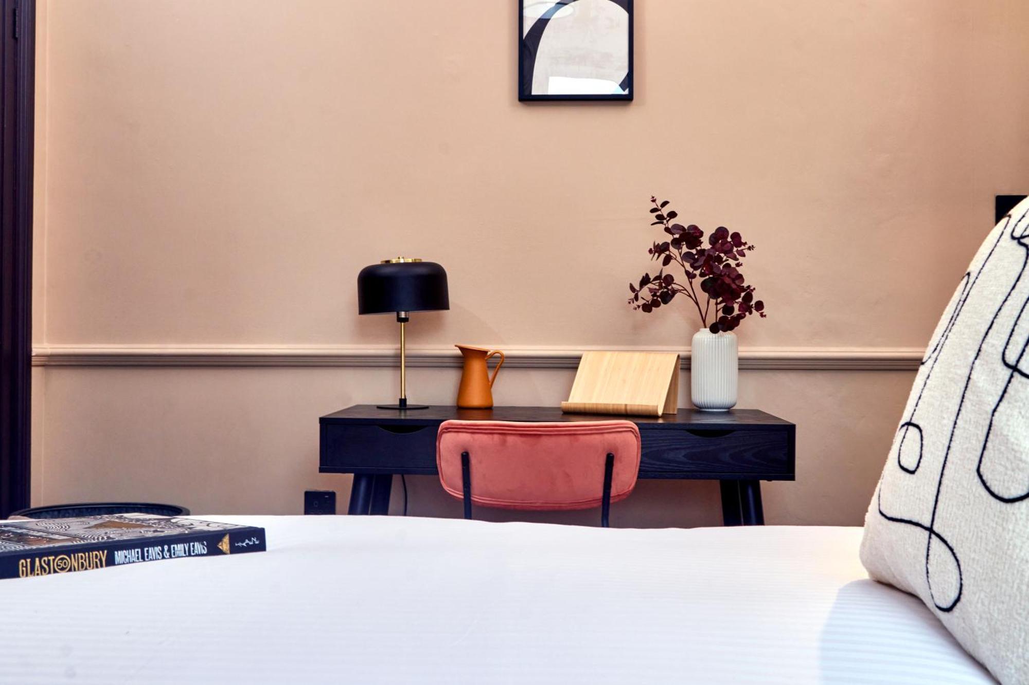 Settle In Winchester - Stylish Self Check-In Rooms 外观 照片