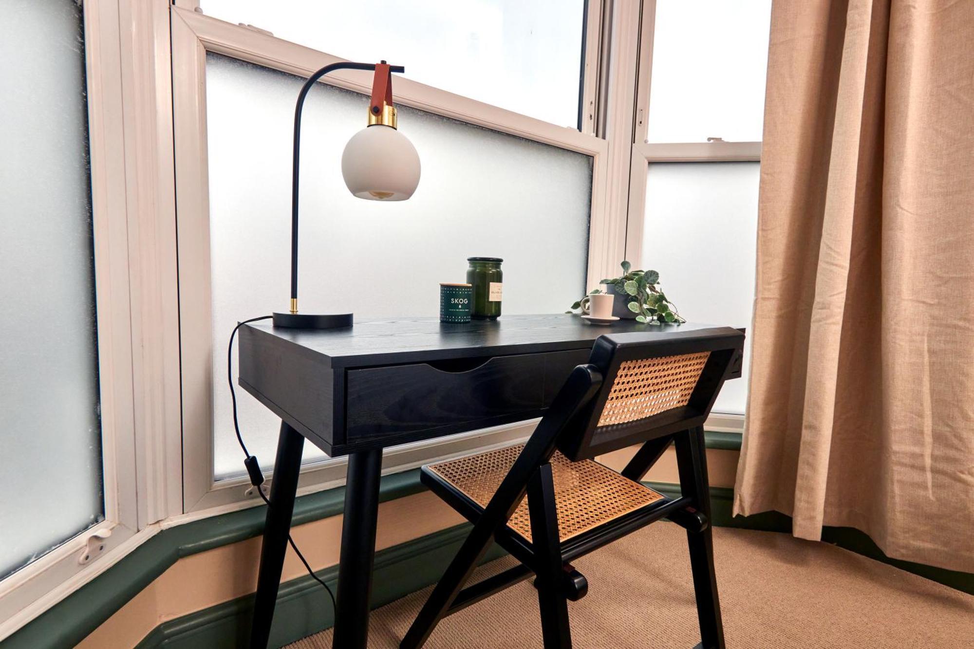 Settle In Winchester - Stylish Self Check-In Rooms 外观 照片