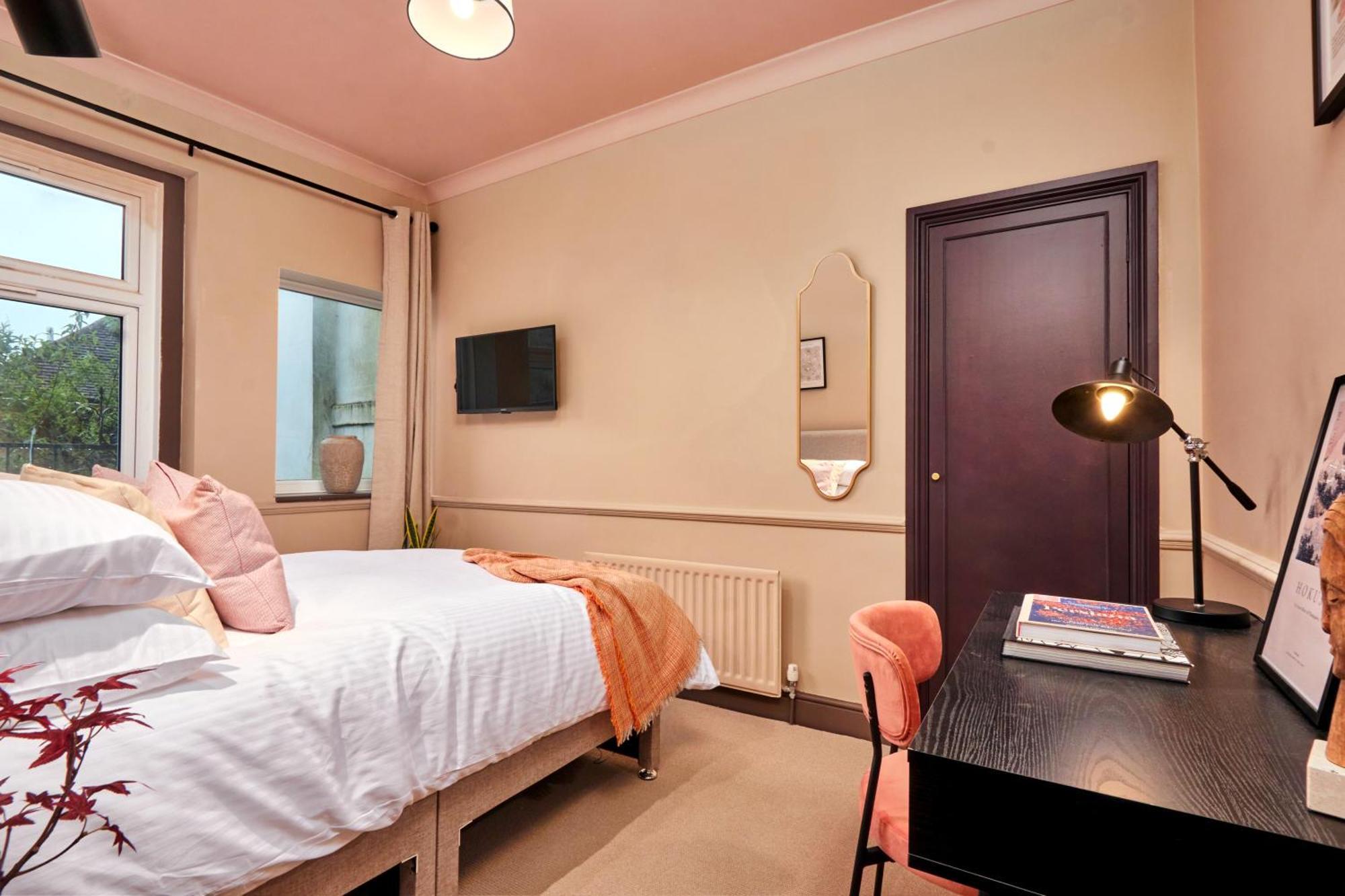 Settle In Winchester - Stylish Self Check-In Rooms 外观 照片