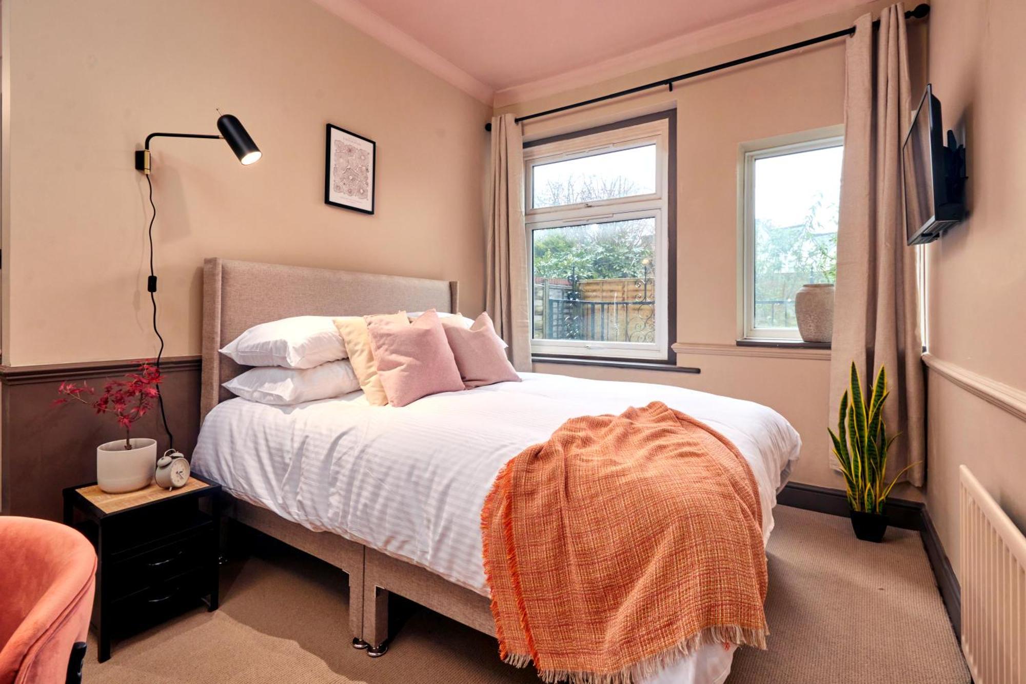 Settle In Winchester - Stylish Self Check-In Rooms 外观 照片